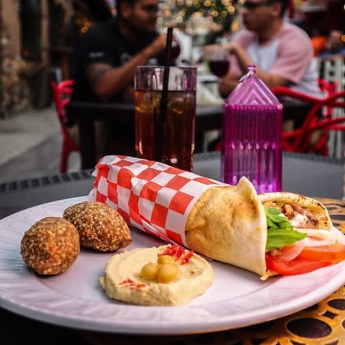 Deli Shawarma